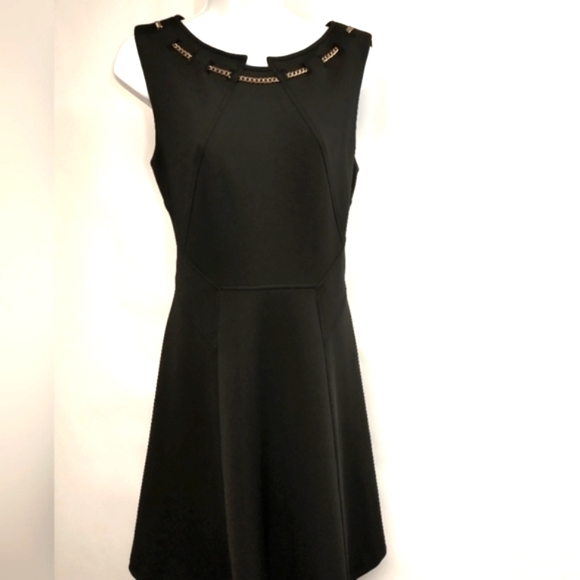 Ivanka Trump Classic Black Dress Fit & Flare Gold Chain Detail Size 12 - Picture 4 of 11